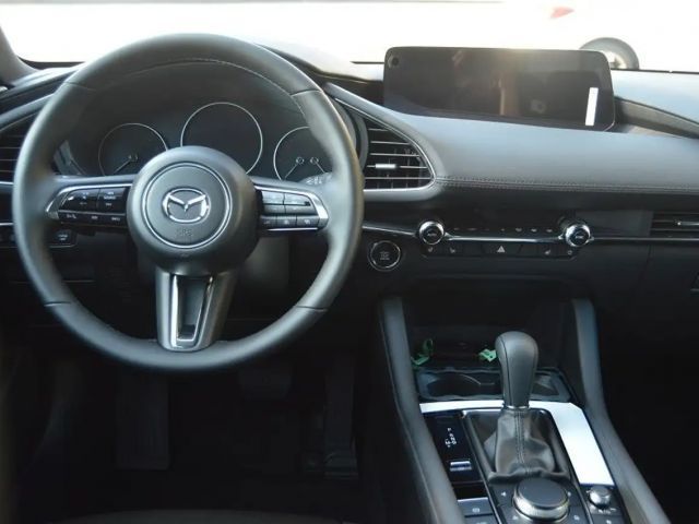 Mazda 3 Exclusive-line