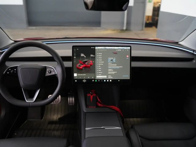 Tesla Model 3 Performance