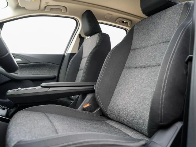 BMW 220 220i Active Tourer