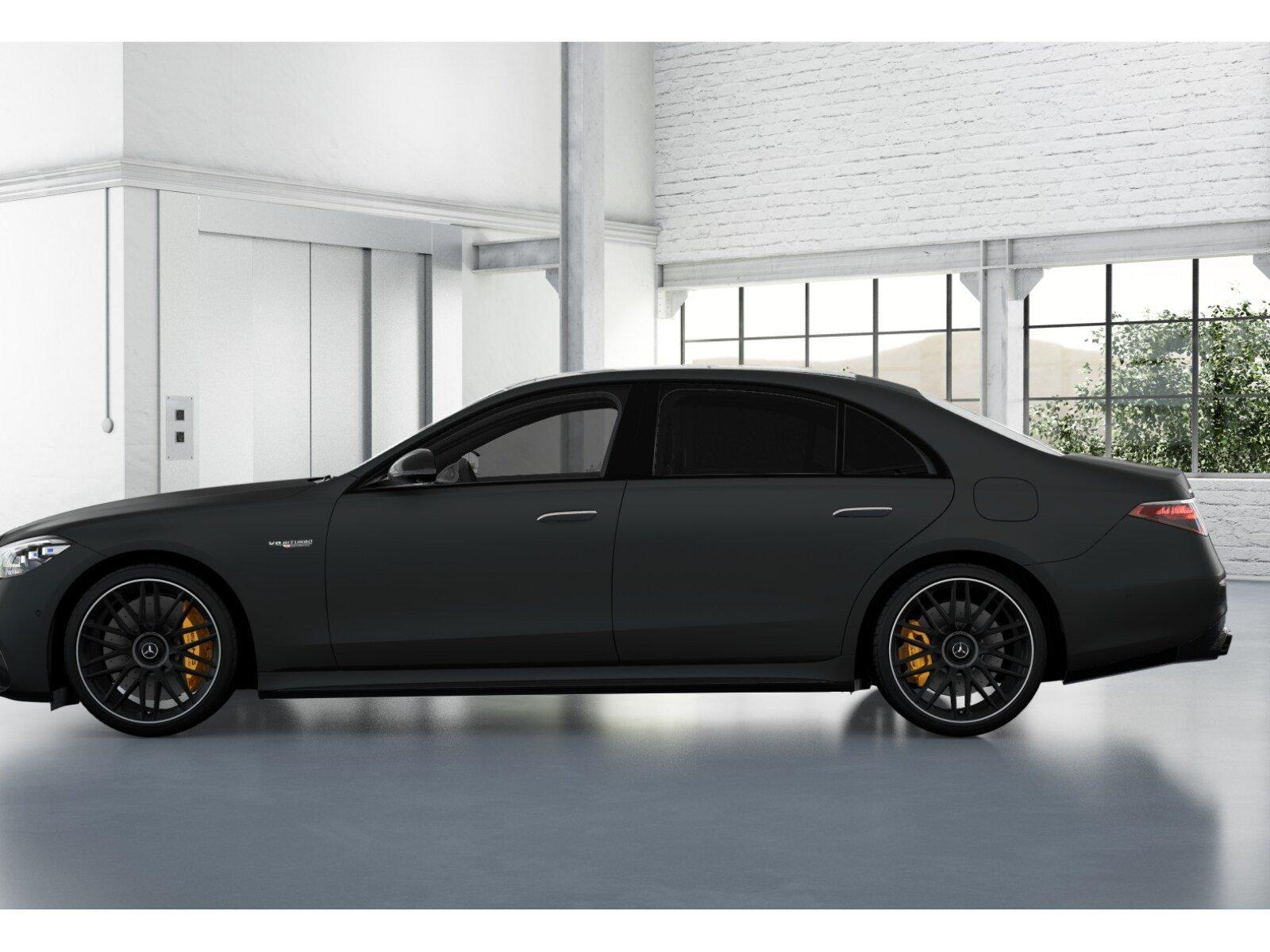 Mercedes-Benz AMG S S 63 AMG Sedan