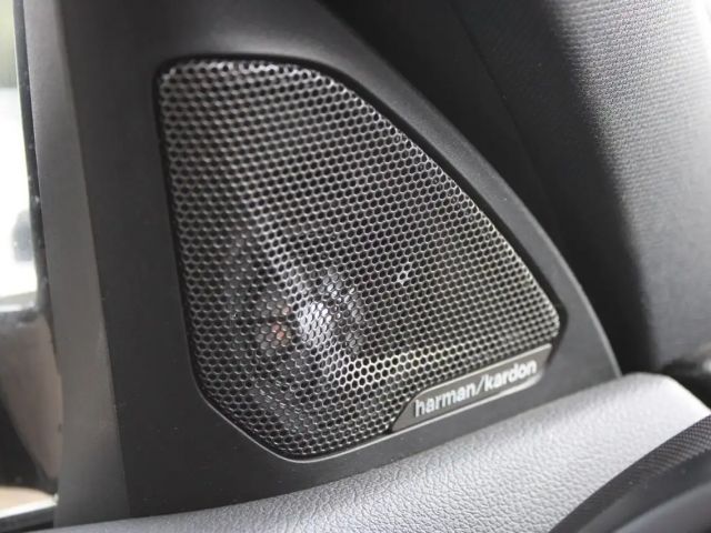 BMW 135 135i Sedan xDrive