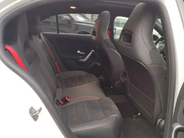 Mercedes-Benz A 45 AMG 4MATIC AMG Line