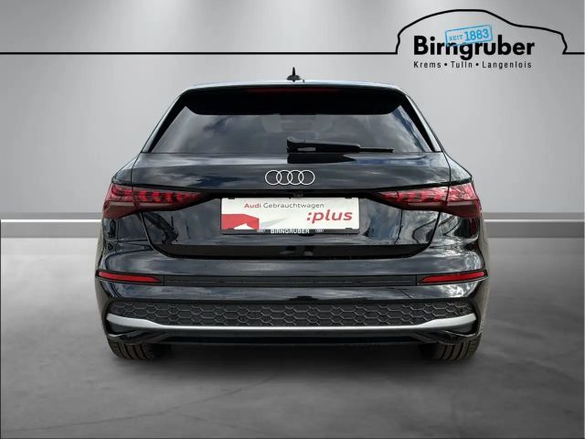 Audi A3 30 TDI Sedan