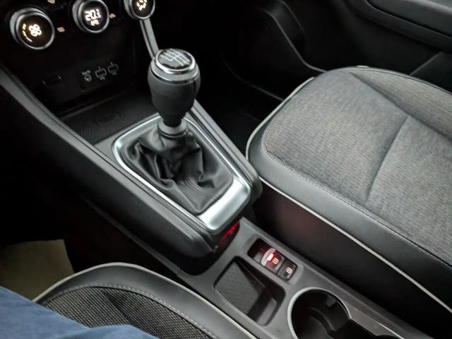 Renault Captur TCe 140 Techno