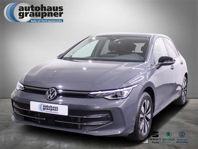 Volkswagen Golf 1.5 eTSI DSG Golf VIII