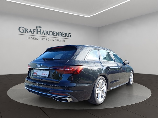 Audi A4 35 TFSI Avant S-Tronic
