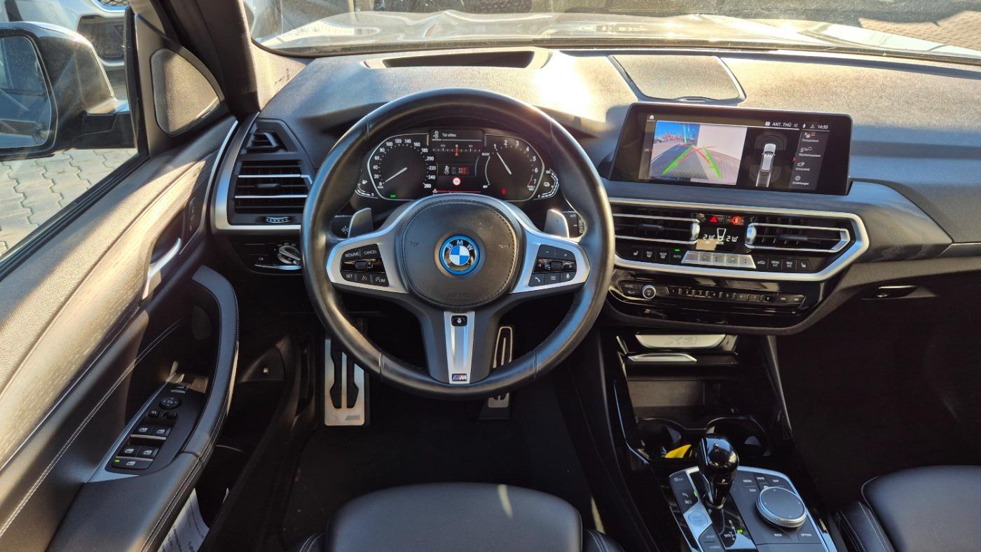 BMW X3 xDrive30e