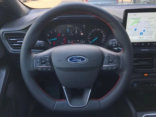 Ford Focus EcoBoost ST Line