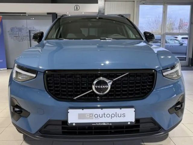 Volvo XC40 Dark Plus