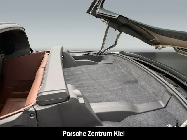 Porsche 992 4 Coupé GTS Targa