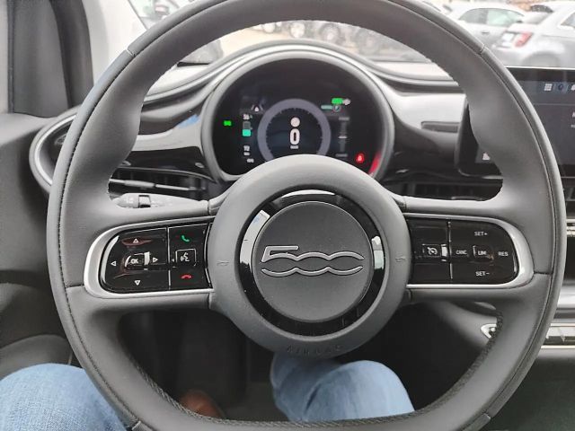 Fiat 500e 42 kWh