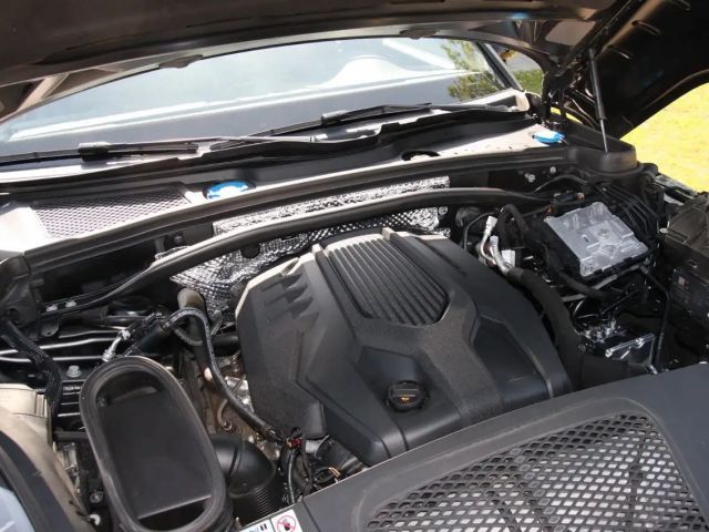 Porsche Macan Lederpaket*18 Wege*PDLS+*Kamera*20"Spyder