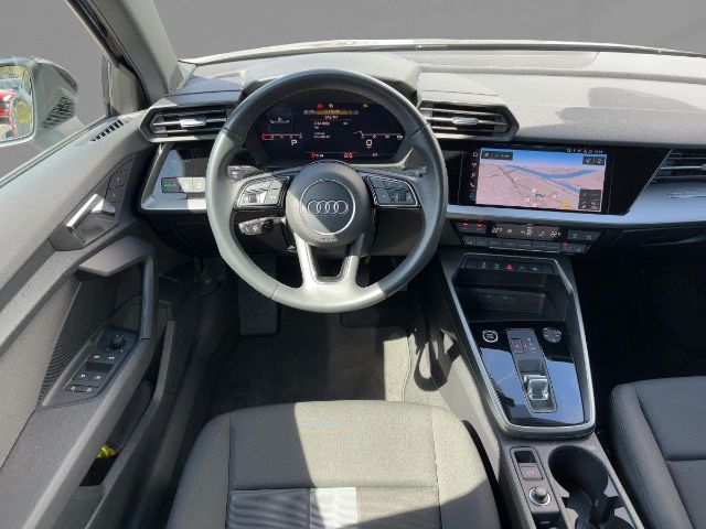 Audi A3 30 TFSI S-Tronic Sedan