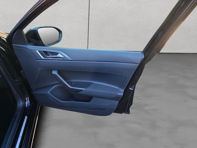 Volkswagen Taigo 1.5 TSI DSG R-Line