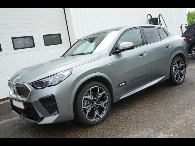 BMW iX2 M-Sport xDrive30