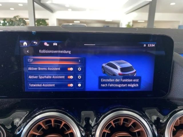 Mercedes-Benz EQA 350 4MATIC Electric Art