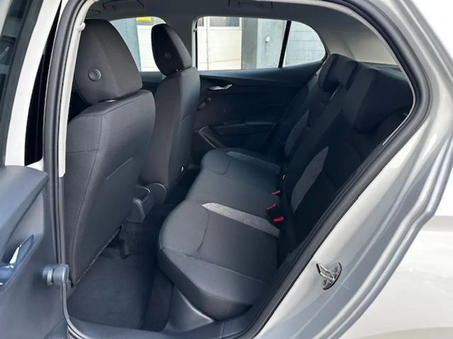 Skoda Fabia Essence PDC;CARPLAY;FSE;LED