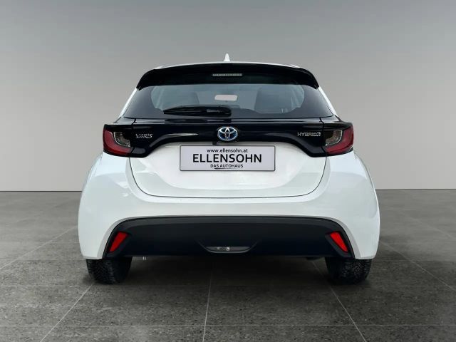 Toyota Yaris Active Hatchback Hybride