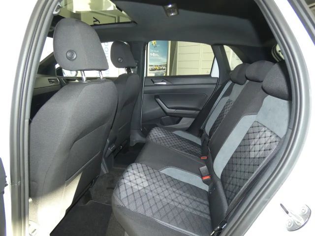 Volkswagen Polo 1.0 TSI DSG R-Line