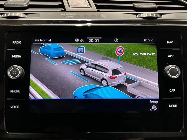 Volkswagen Touran Comfortline DSG IQ.Drive