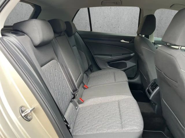 Volkswagen Golf DSG Golf VIII Move