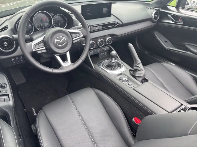 Mazda MX-5 Exclusive-line SkyActiv