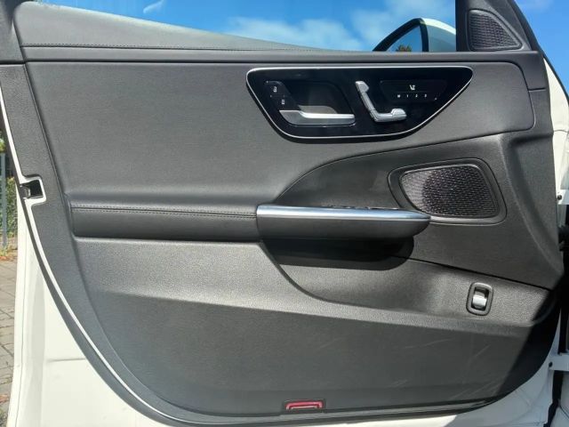 Mercedes-Benz C 220 AMG Line C 220 d Estate