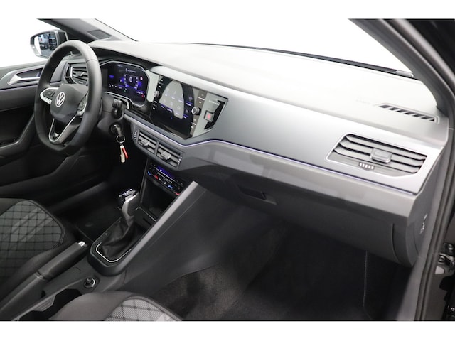 Volkswagen Polo 1.0 TSI DSG R-Line