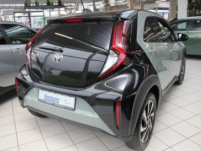 Toyota Aygo Hatchback Pulse Team D