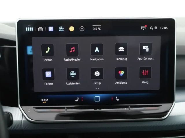 Volkswagen Golf 1.5 eTSI DSG Golf VIII