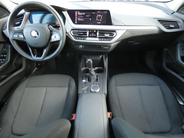BMW 118 118i Advantage pakket Sedan