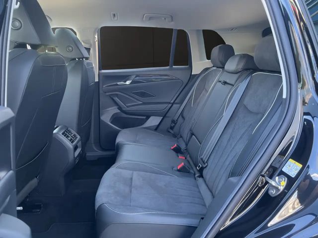 Volkswagen Tiguan 1.5 eTSI Elegance Elegance