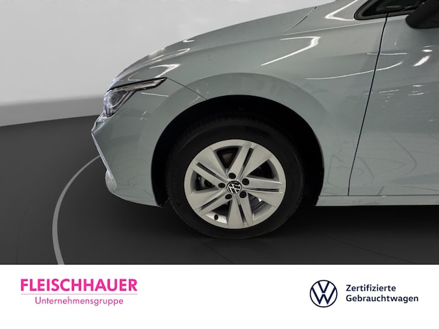 Volkswagen Golf 1.5 TSI Golf VIII