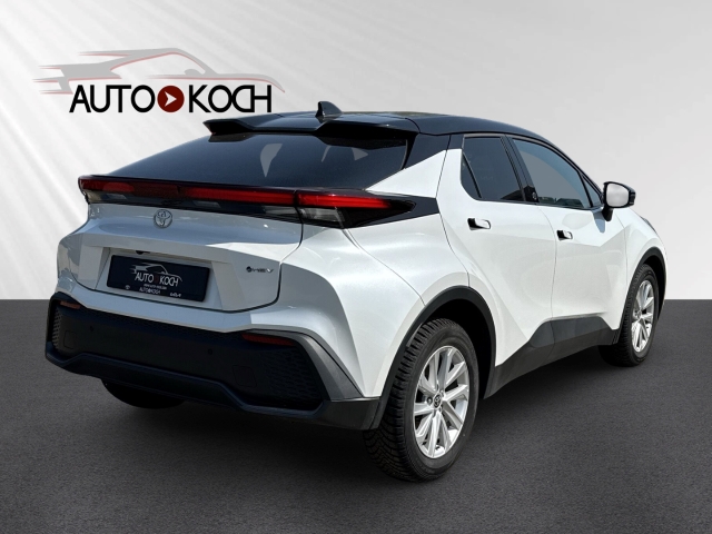 Toyota C-HR 5-deurs Team D Technik