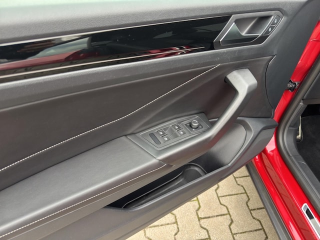 Volkswagen T-Roc 1.5 TSI Cabriolet R-Line