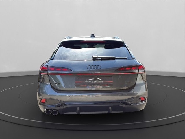 Audi A6 Avant Quattro S-Tronic