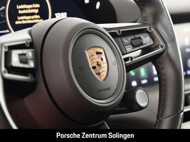 Porsche Taycan Panoramadach Rückfahrkamera 22 KW InnoDrive
