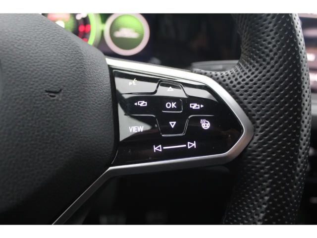 Volkswagen Golf 2.0 TSI GTI