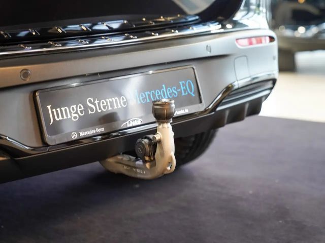 Mercedes-Benz EQA 300 4MATIC AMG Line