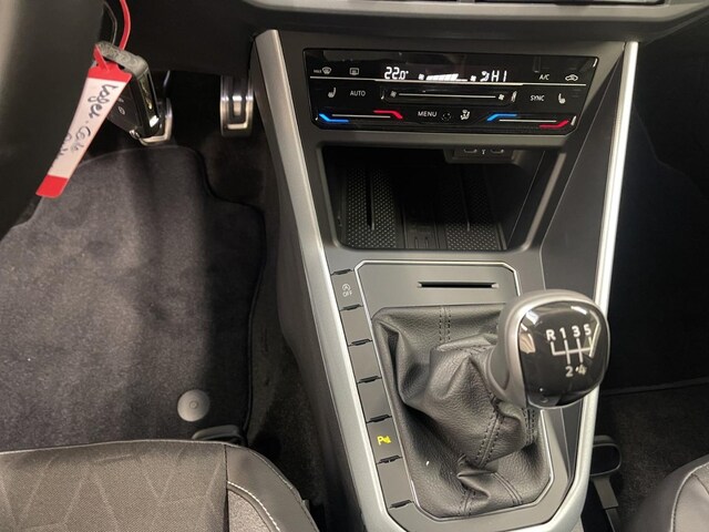 Volkswagen Polo VI 1.0 Kam. Virtual DynLicht KlimaA.