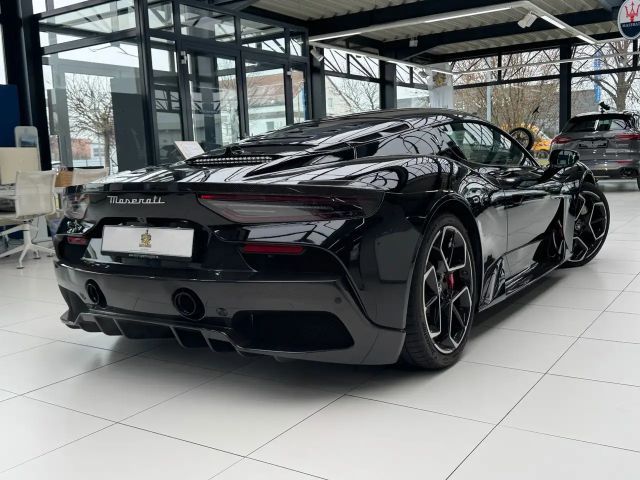 Maserati MC20 mit CARBON-Paketen! Weihnachtsdeal 2025