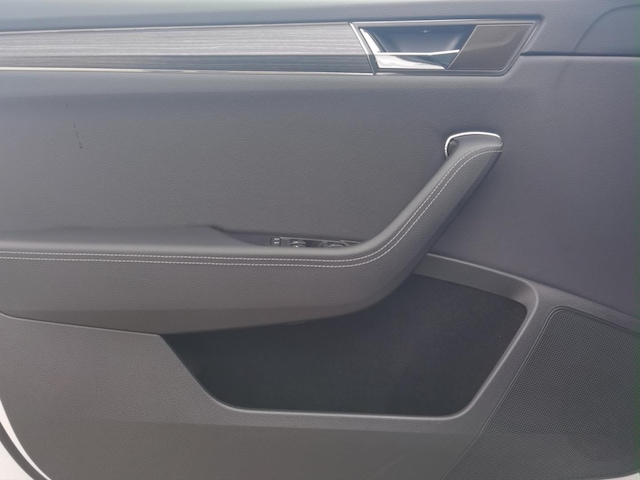 Skoda Superb 1.5 TSI Combi Style Style