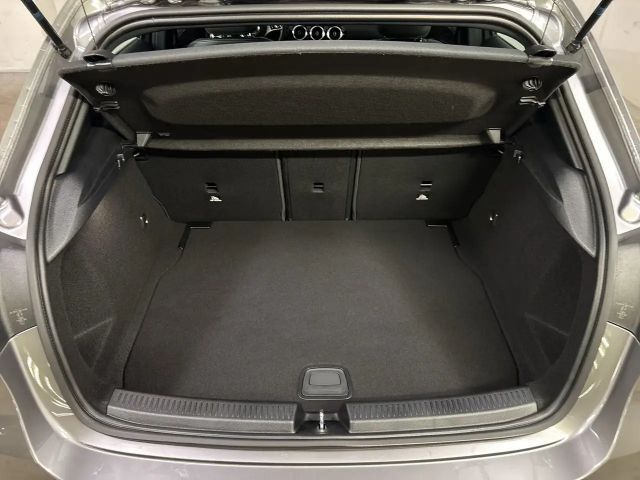 Mercedes-Benz A 180 Hatchback