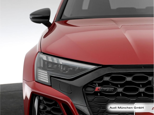 Audi RS3 Quattro S-Tronic Sedan