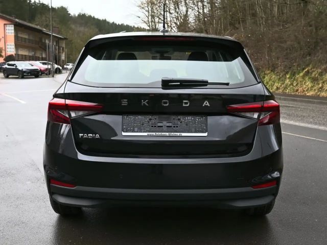 Skoda Fabia 1.0 TSI Selection