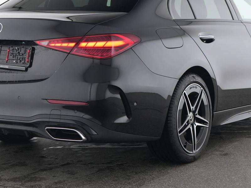 Mercedes-Benz C 200 AMG Line Sedan