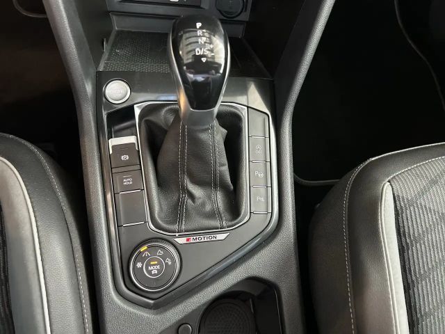 Volkswagen Tiguan 4Motion Allspace DSG R-Line