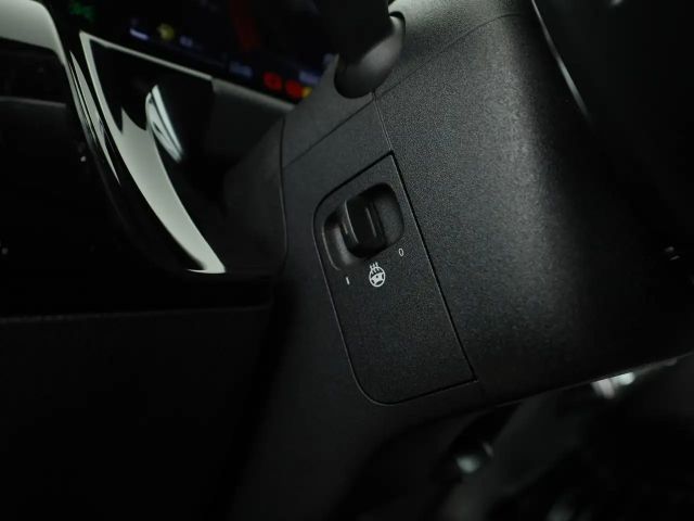 Mercedes-Benz B 200 AMG Line