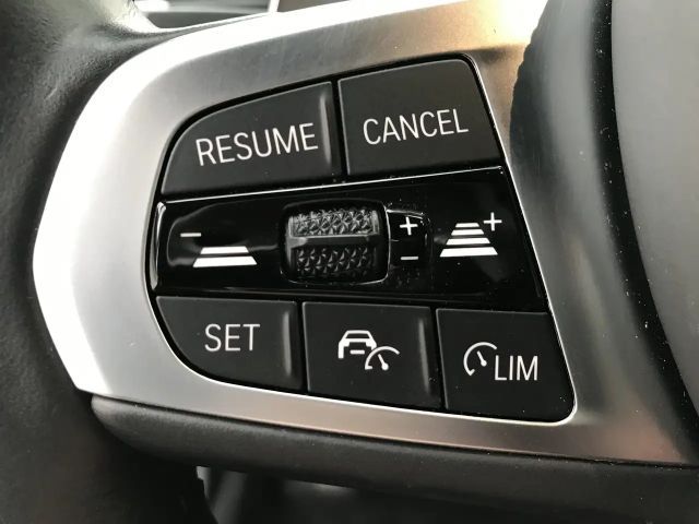 BMW 320 320d M-Sport xDrive