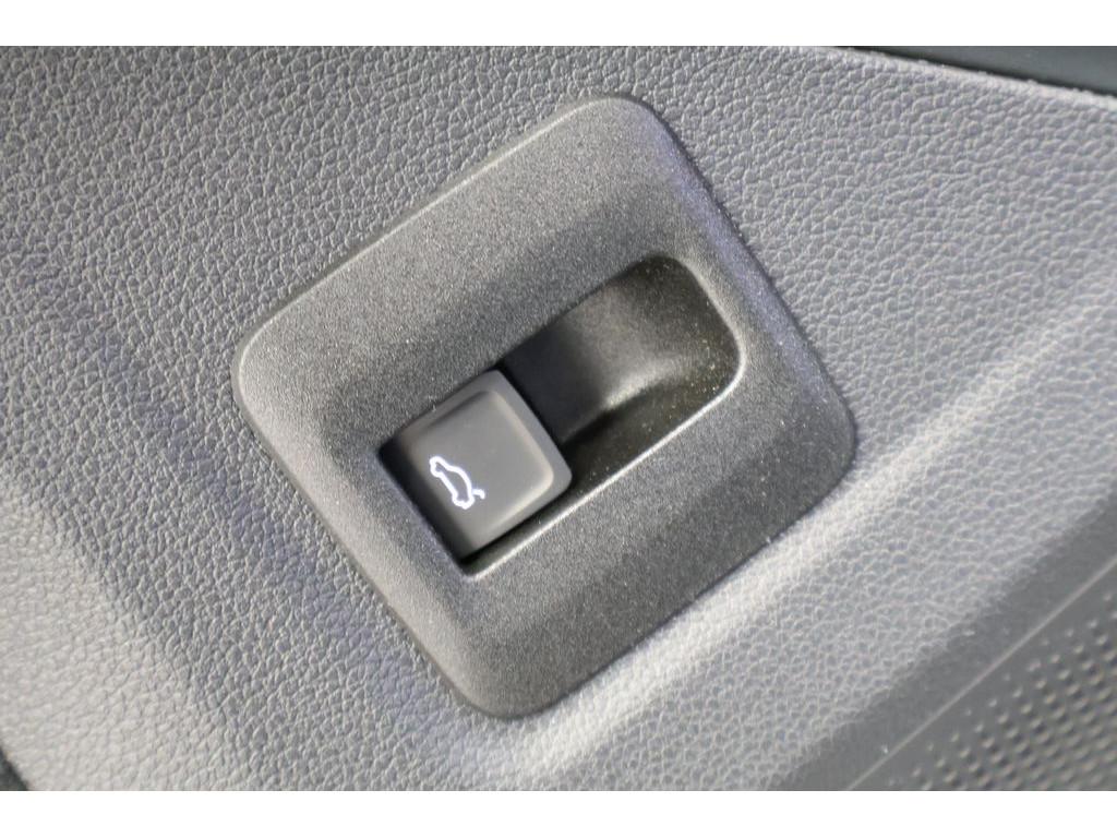 Volkswagen Tiguan 2.0 TSI DSG R-Line